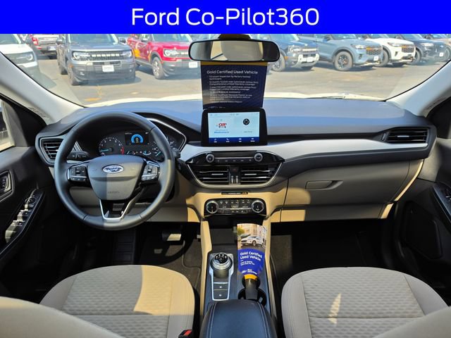 Certified 2022 Ford Escape SE w/ SE Sport Appearance Package AWD/4WD image 3