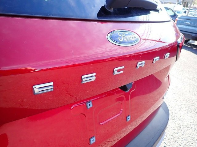 Certified 2023 Ford Escape Active w/ Tech Pack #2 image 9