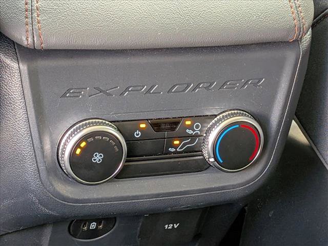 Certified 2025 Ford Explorer Active RWD image 16