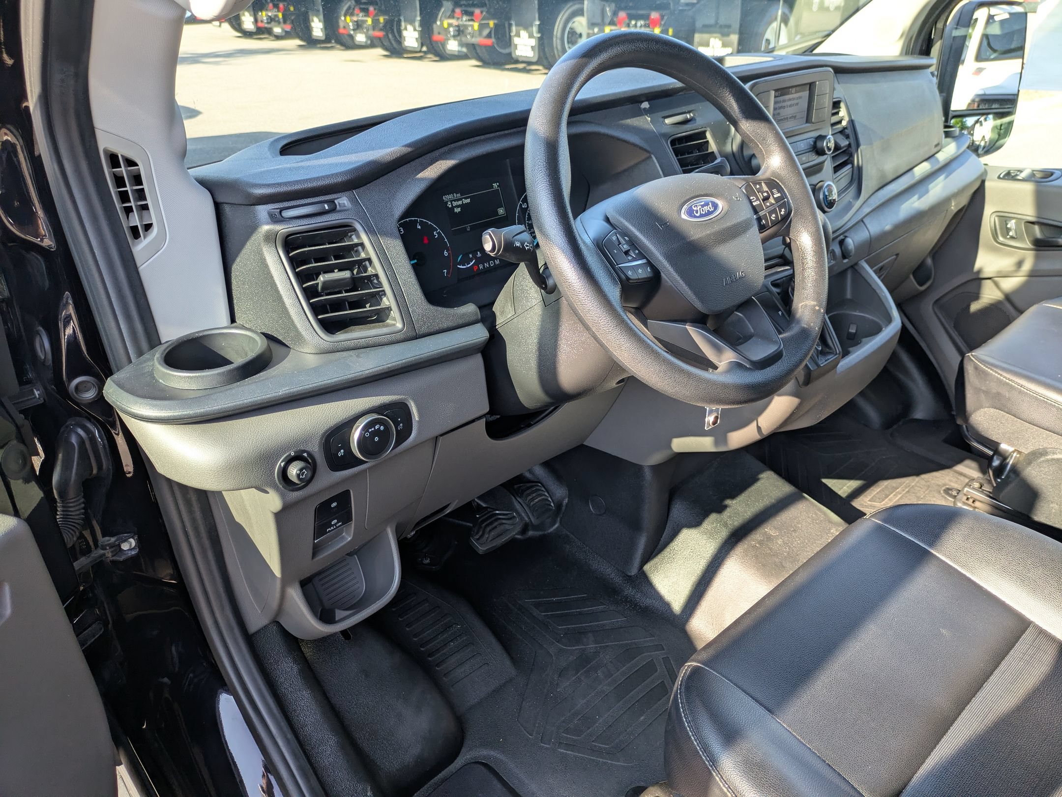 Certified 2023 Ford Transit 250 148 High Roof Extended w/ Load Area Protection Package RWD image 11