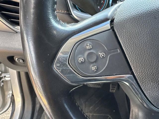 Used 2019 Chevrolet Traverse RS w/ LPO, Floor Liner Package FWD image 22