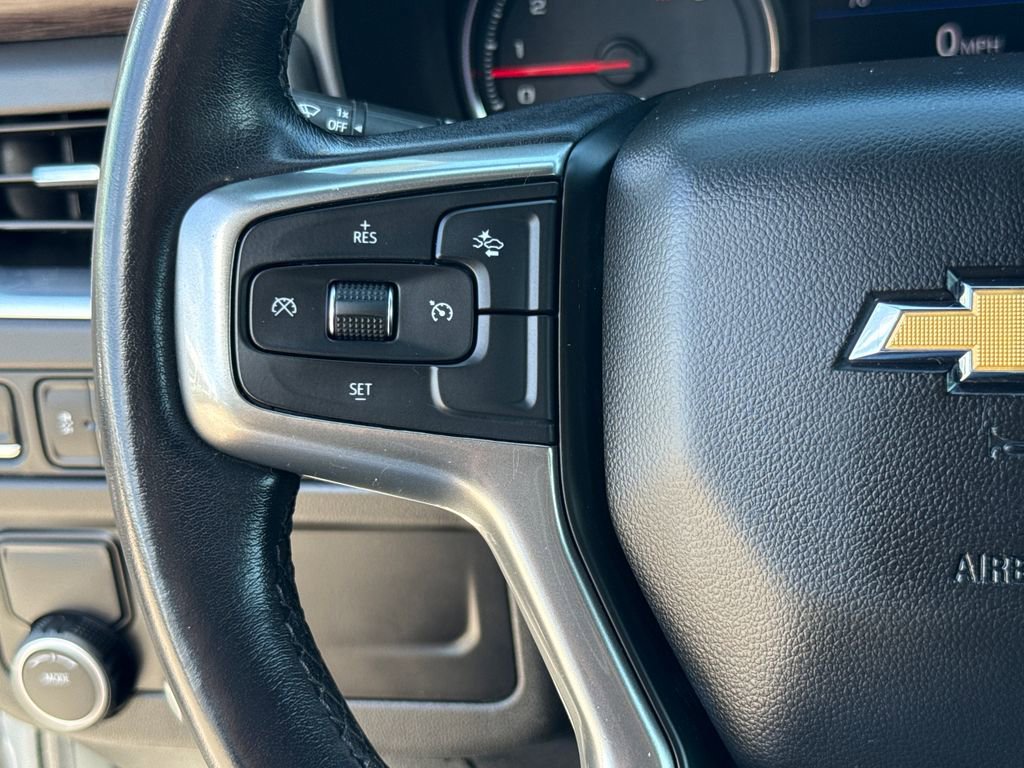 Used 2021 Chevrolet Suburban LS RWD image 16