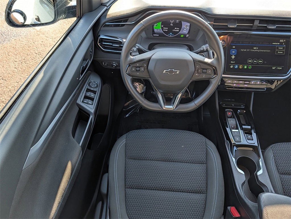 Used 2023 Chevrolet Bolt EUV LT w/ Redline Edition image 12