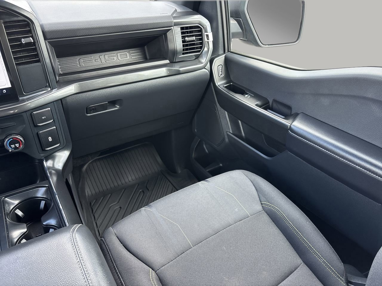 Certified 2025 Ford F150 STX w/ Equipment Group 200A image 21