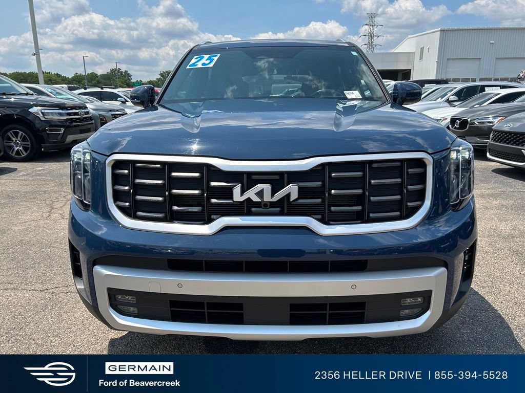 Used 2025 Kia Telluride SX Prestige AWD/4WD image 3