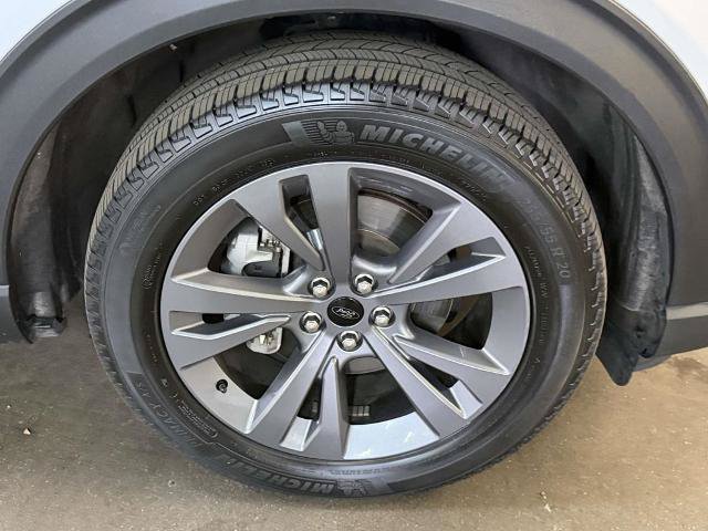 Certified 2025 Ford Explorer Active w/ Active Comfort Package AWD/4WD image 7