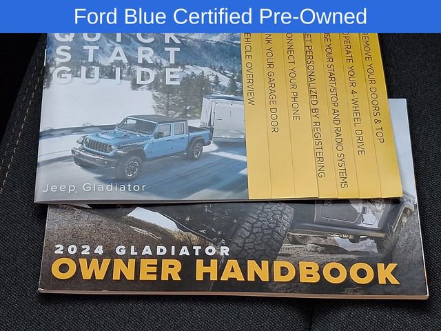 Used 2024 Jeep Gladiator Sport AWD/4WD image 27