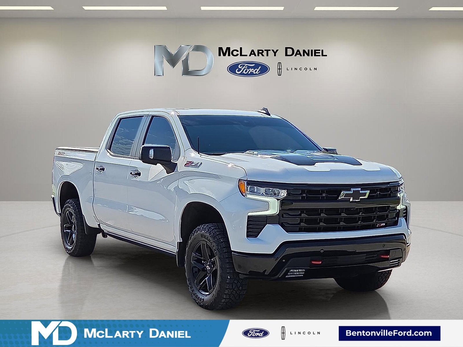Used 2024 Chevrolet Silverado 1500 LT Trail Boss w/ LT Trail Boss Premium Package
