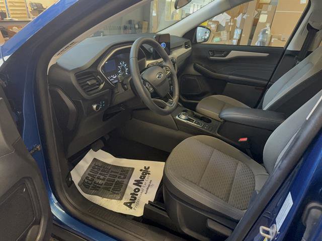 Certified 2022 Ford Escape SE w/ Cold Weather Package AWD/4WD image 5