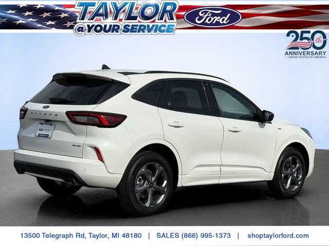 Certified 2023 Ford Escape ST-Line w/ Tech Pack #1 AWD/4WD image 4