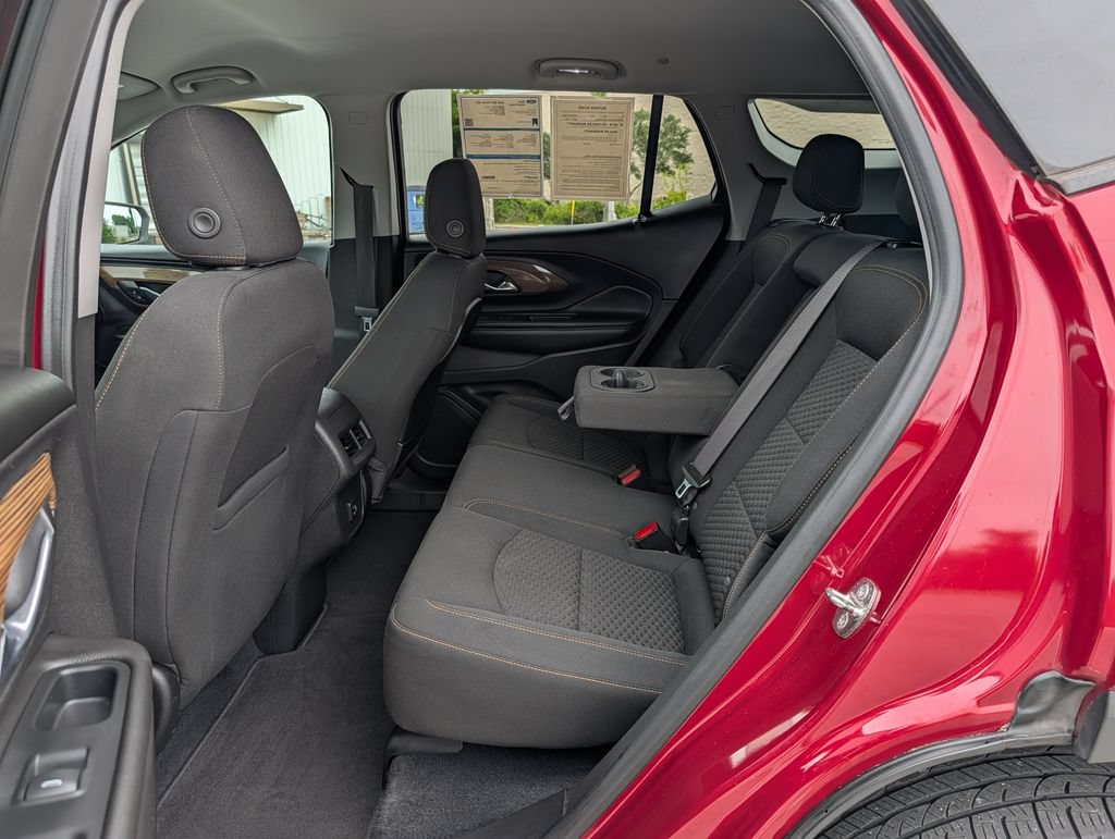 Used 2021 GMC Terrain SLE w/ Driver Convenience Package FWD image 24