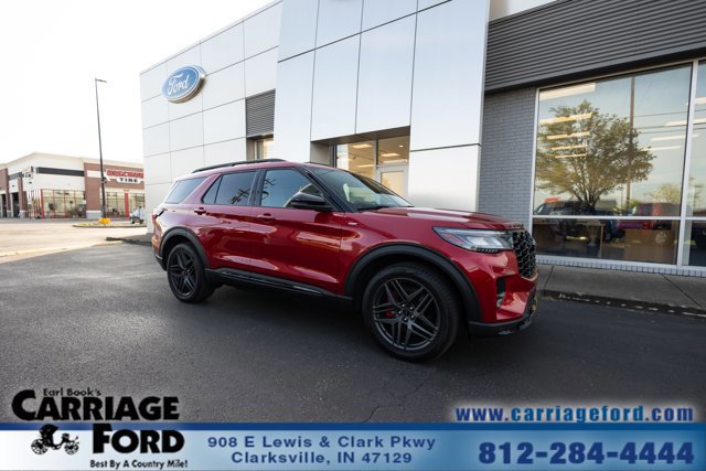 Certified 2025 Ford Explorer ST-Line w/ Premium Package image 6