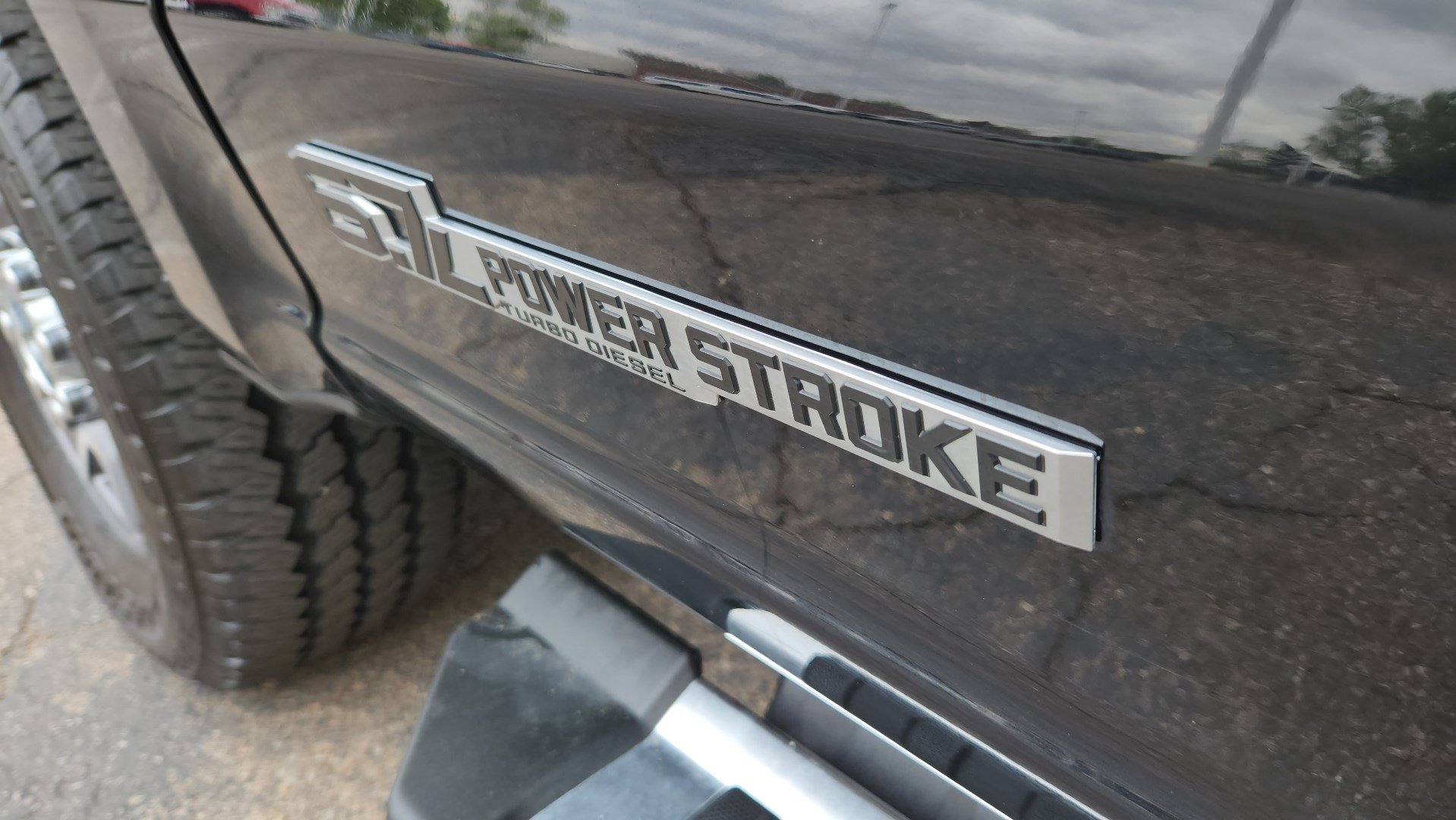 Certified 2025 Ford F250 Lariat AWD/4WD image 21