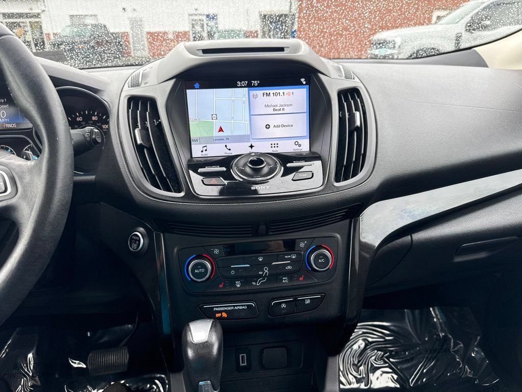 Certified 2017 Ford Escape Titanium AWD/4WD image 22