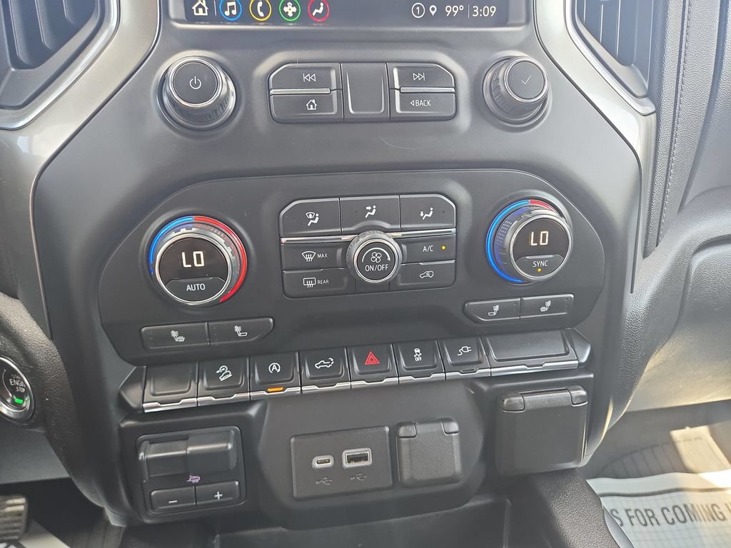 Used 2021 Chevrolet Silverado 1500 LT Trail Boss w/ Convenience Package II AWD/4WD image 11