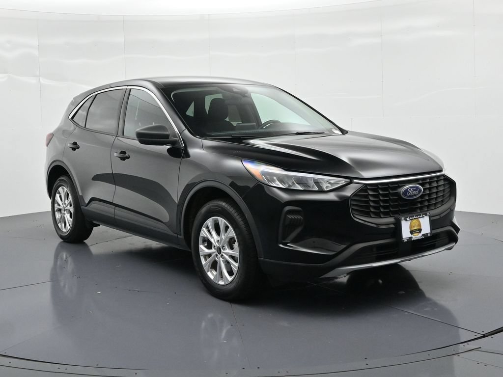 Certified 2024 Ford Escape Active AWD/4WD image 4