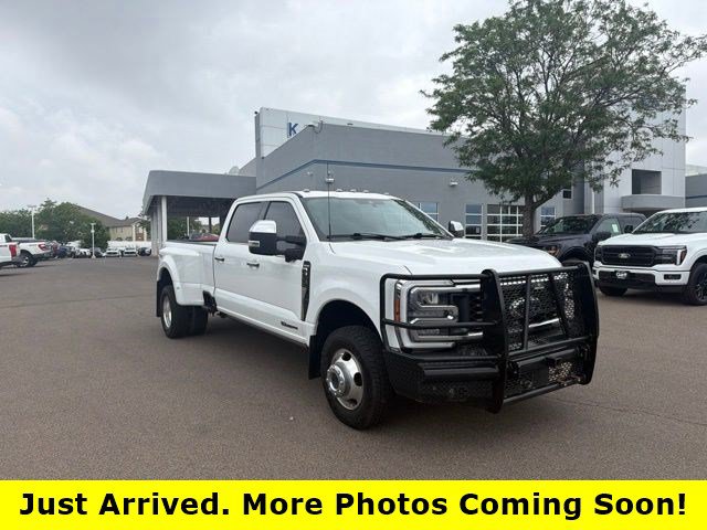 Certified 2023 Ford F350 King Ranch w/ Chrome Package AWD/4WD image 1