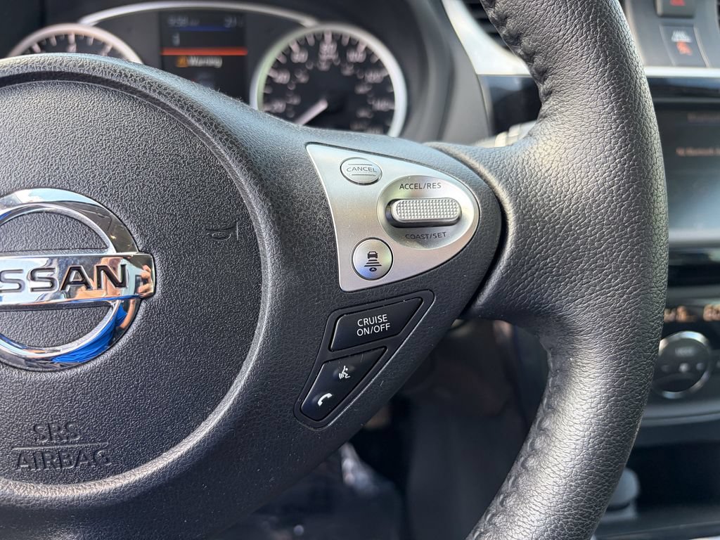 Used 2019 Nissan Sentra SR FWD image 23