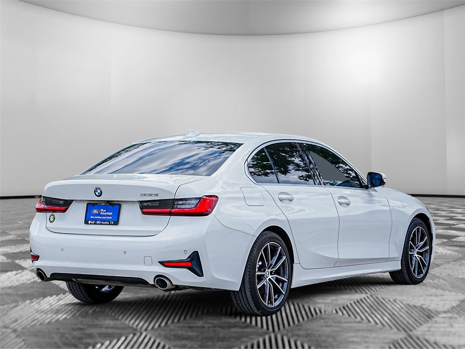 Used 2019 BMW 330i Sedan RWD image 5