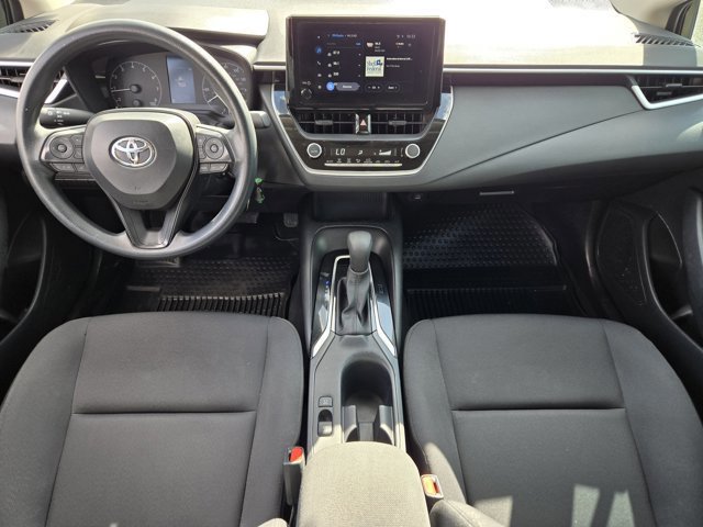 Used 2025 Toyota Corolla LE image 23