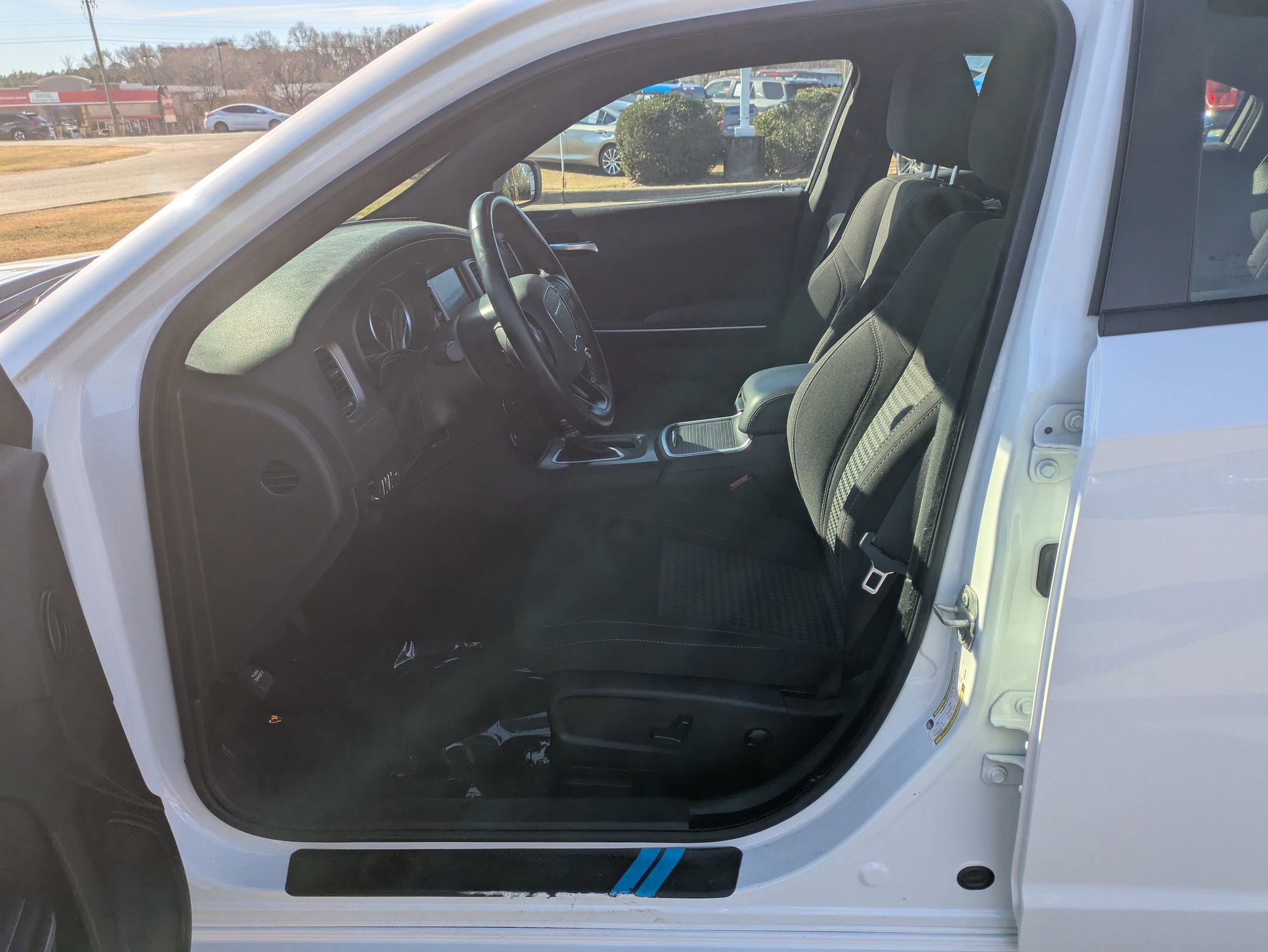 Used 2023 Dodge Charger SXT image 15