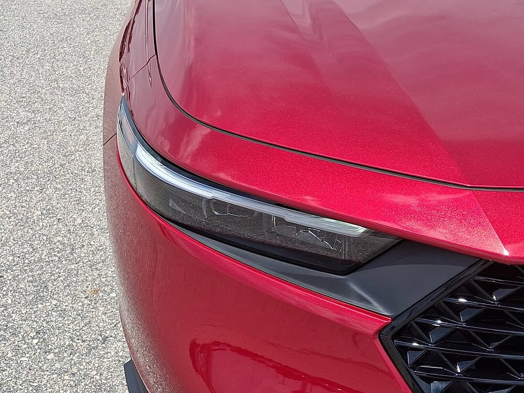 Used 2025 Honda Accord SE image 8