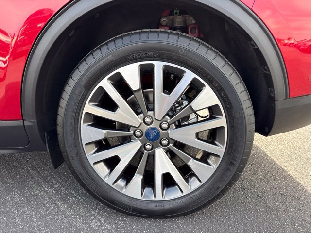 Certified 2020 Ford Escape Titanium w/ Titanium Premium Package 2.0 AWD/4WD image 10