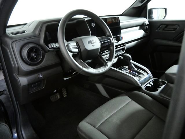 Used 2023 Chevrolet Colorado Trail Boss w/ Technology Package AWD/4WD image 16