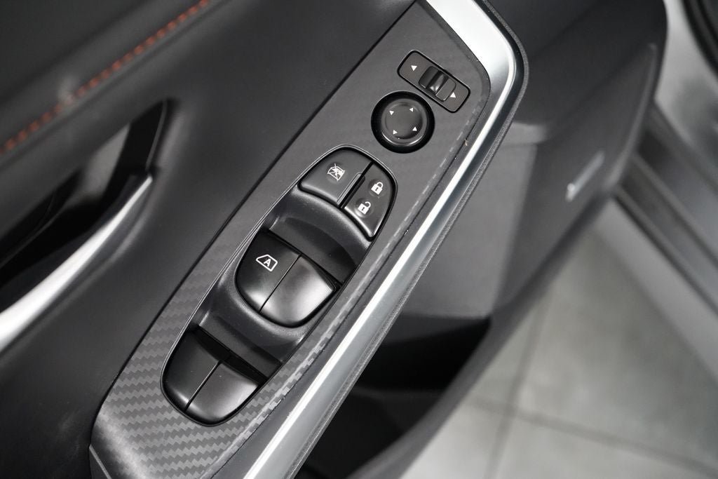 Used 2023 Nissan Sentra SR w/ SR Premium Package FWD image 20