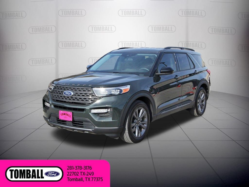 Certified 2024 Ford Explorer XLT w/ Equipment Group 202A RWD image 3