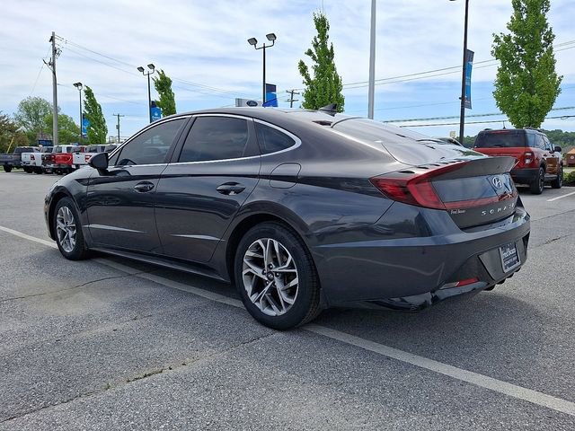 Used 2021 Hyundai Sonata SEL w/ Winter Weather Package FWD image 9