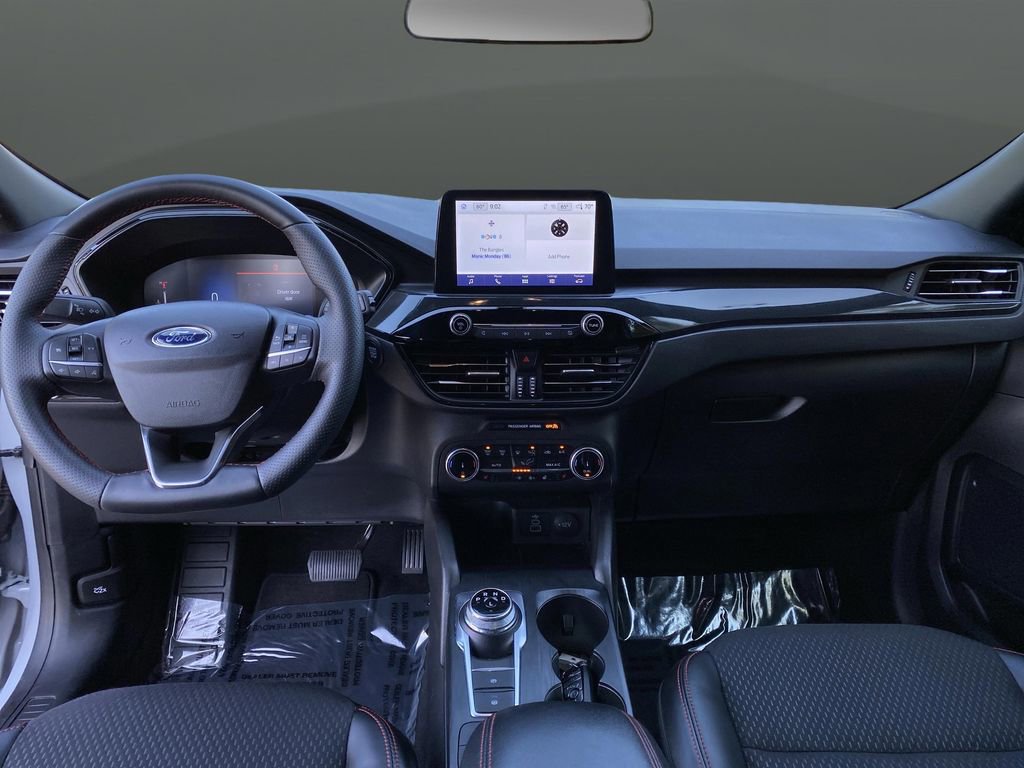 Certified 2025 Ford Escape ST-Line Select image 6