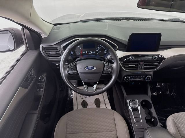 Certified 2022 Ford Escape SE w/ Cold Weather Package image 21