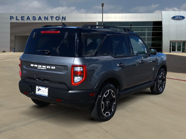 Certified 2024 Ford Bronco Sport Outer Banks w/ Tech Package AWD/4WD image 5