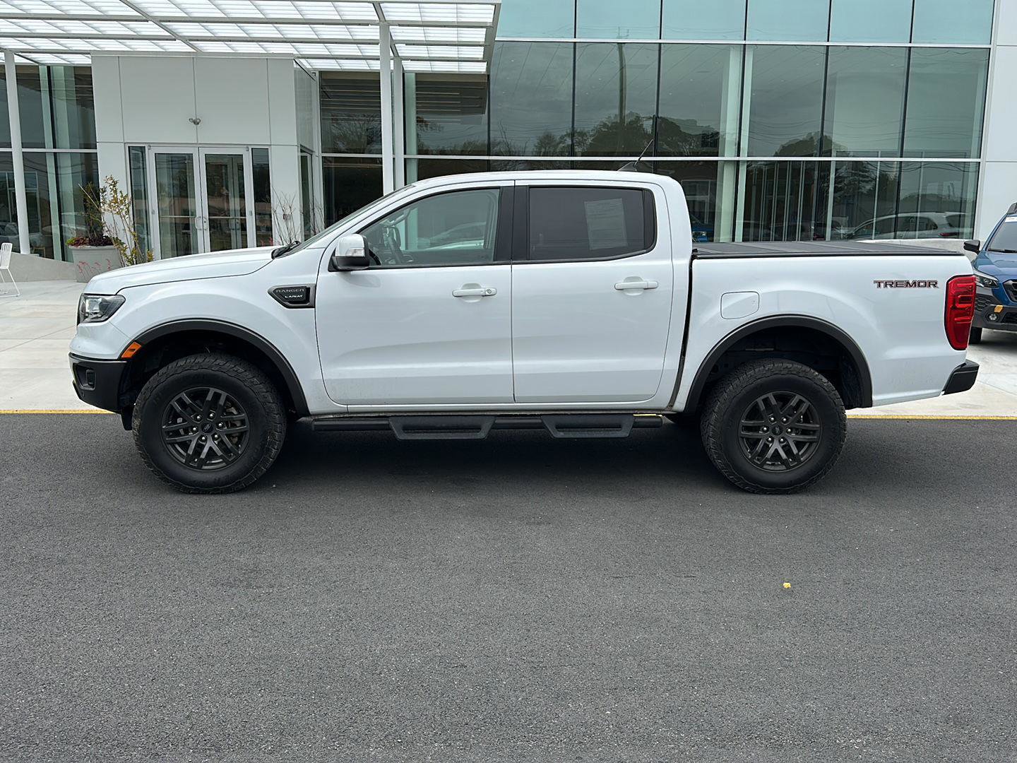 Certified 2022 Ford Ranger Lariat w/ Tremor Off-Road Package AWD/4WD image 8