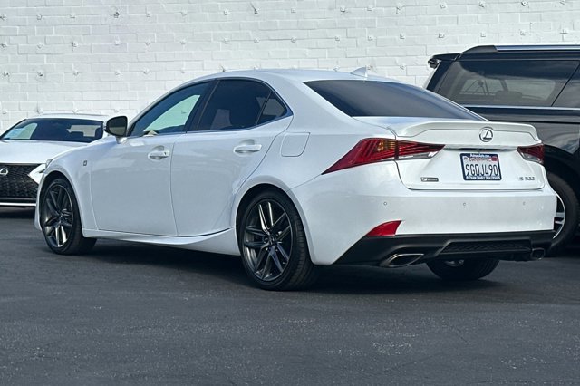 Used 2019 Lexus IS 300 F Sport image 3