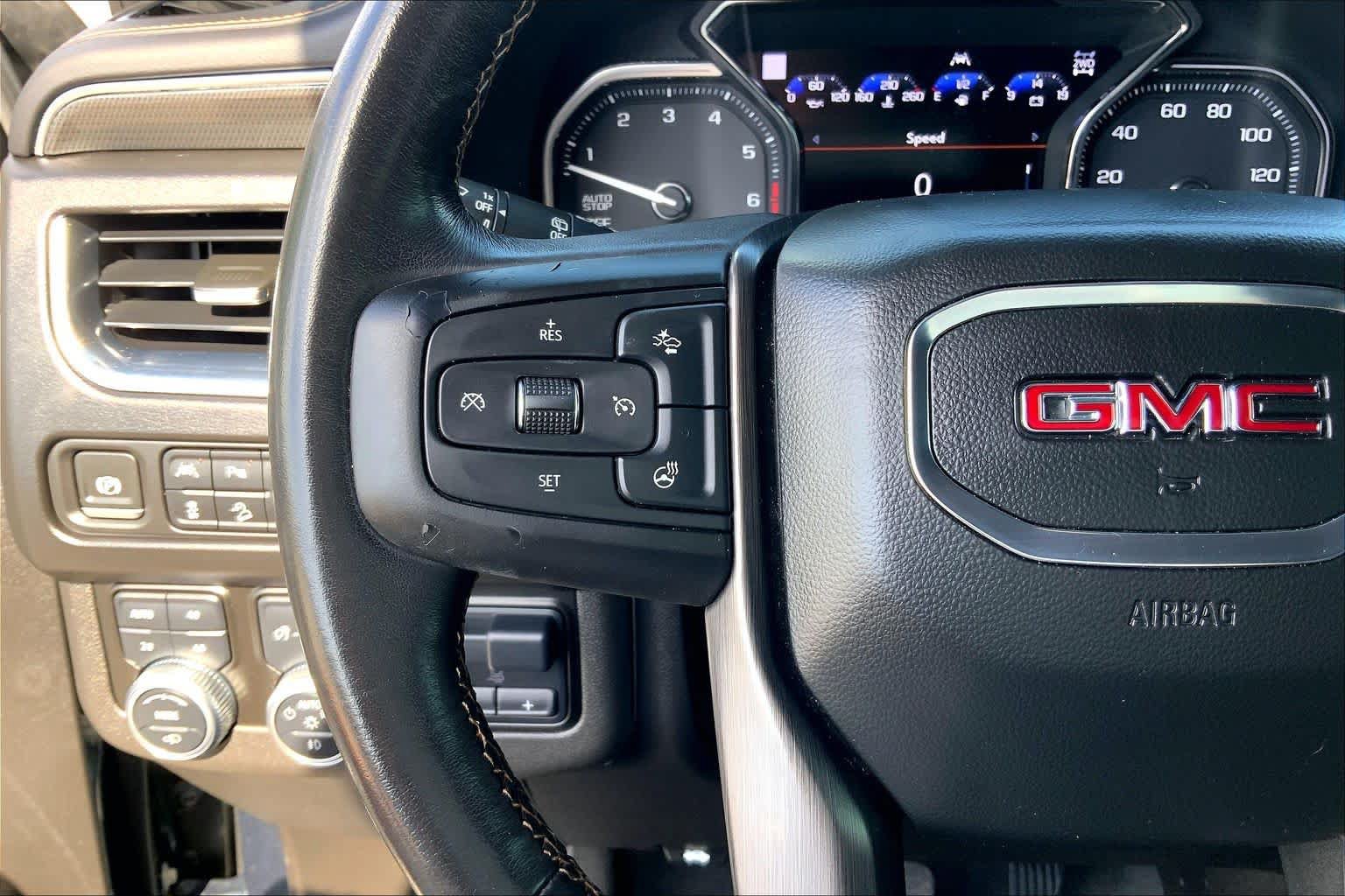 Used 2021 GMC Yukon AT4 w/ AT4 Premium Plus Package AWD/4WD image 45