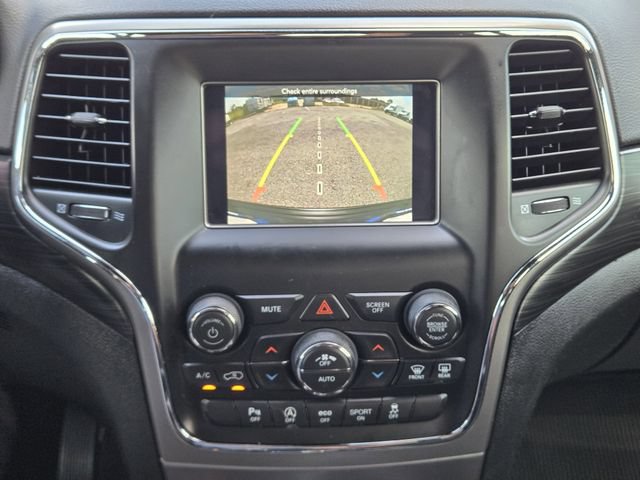 Used 2021 Jeep Grand Cherokee Freedom Edition RWD image 17
