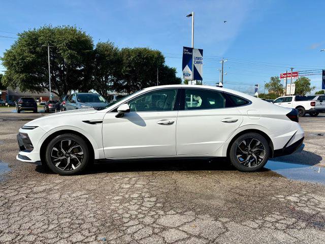 Used 2025 Hyundai Sonata SEL FWD image 7