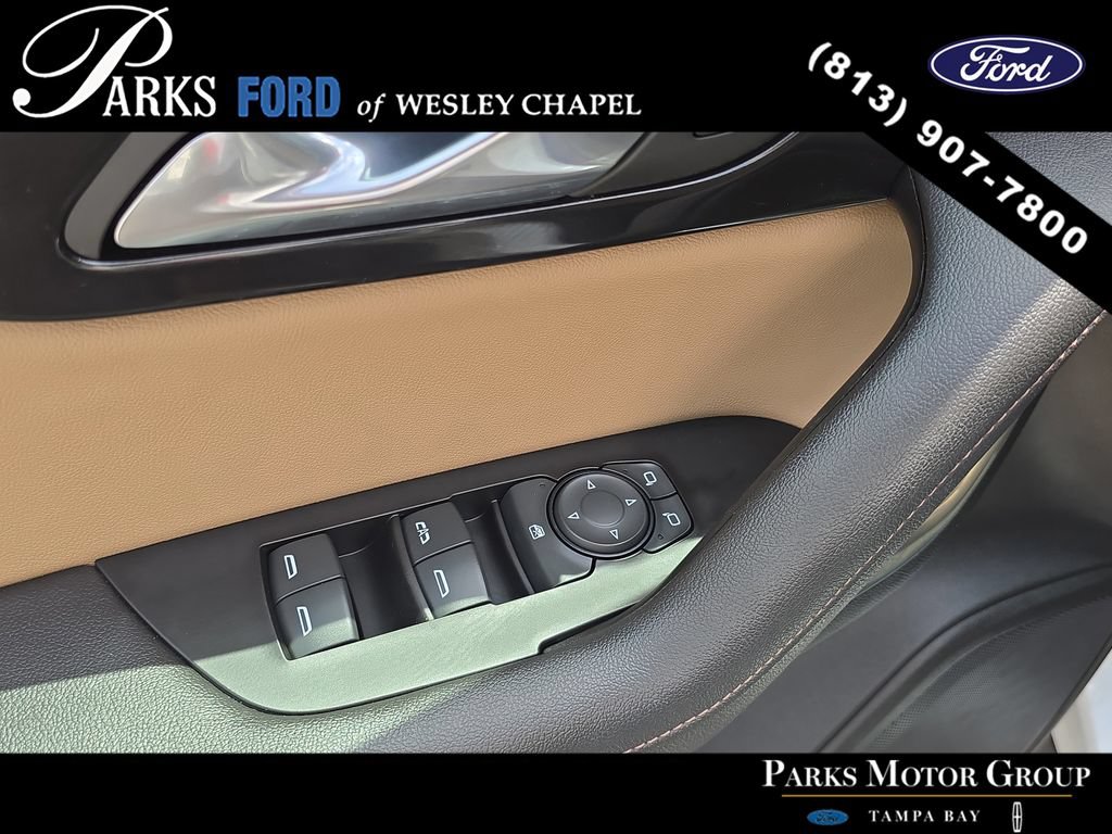 Used 2024 Chevrolet Blazer Premier w/ Enhanced Convenience Package FWD image 18