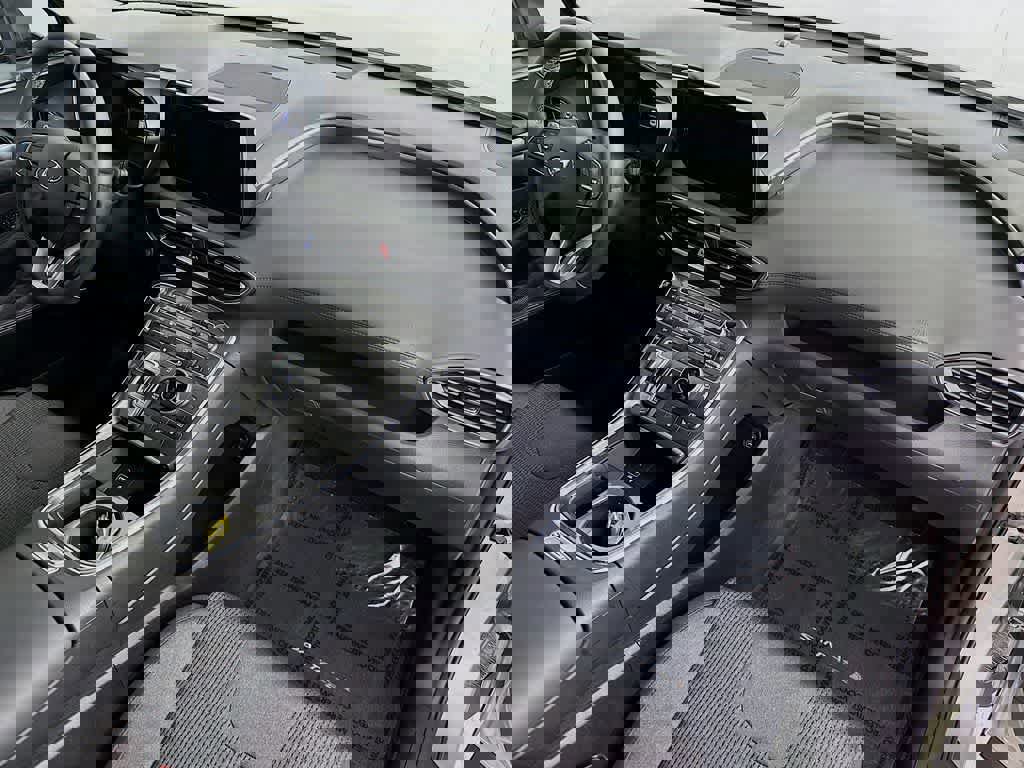 Used 2023 Hyundai Santa Fe SEL image 32