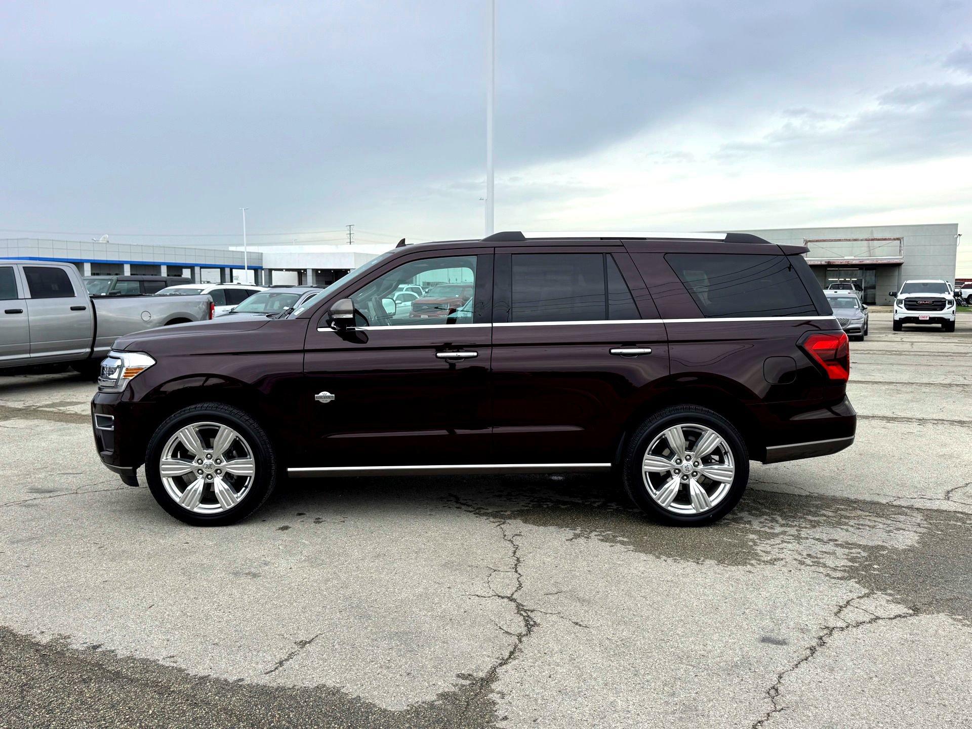 Certified 2024 Ford Expedition King Ranch RWD image 10
