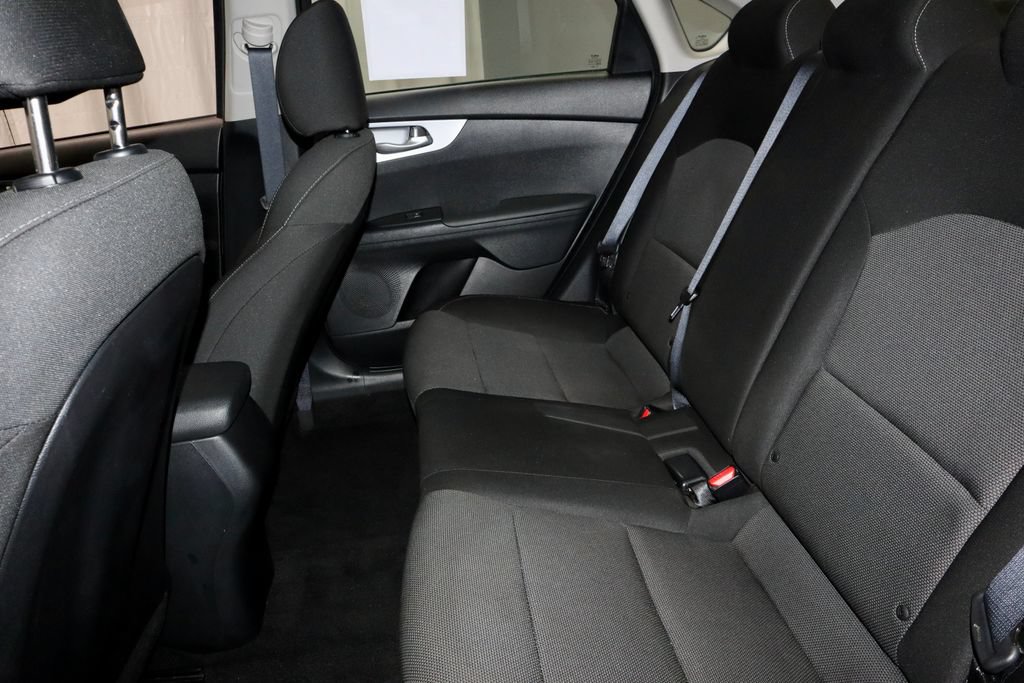Used 2024 Kia Forte LXS FWD image 21