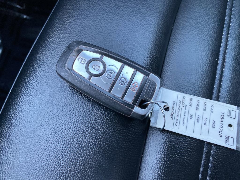 Certified 2023 Ford Edge SEL w/ Convenience Package image 36