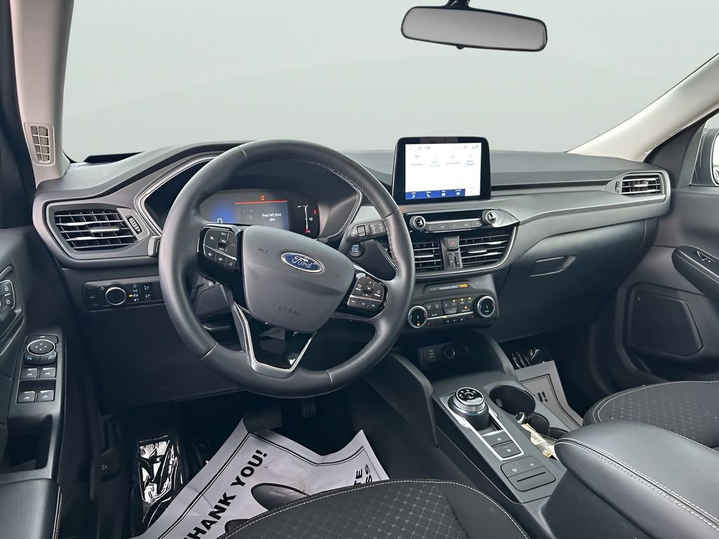 Certified 2025 Ford Escape Active w/ Cold Weather Package FWD image 11