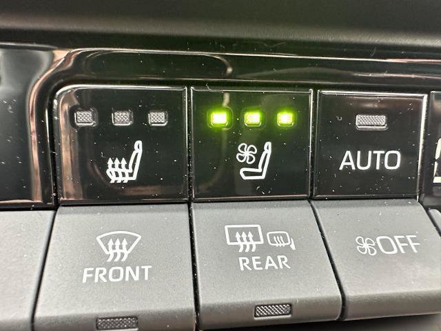 Used 2025 Toyota Crown w/ Advanced Technology Package AWD/4WD image 30