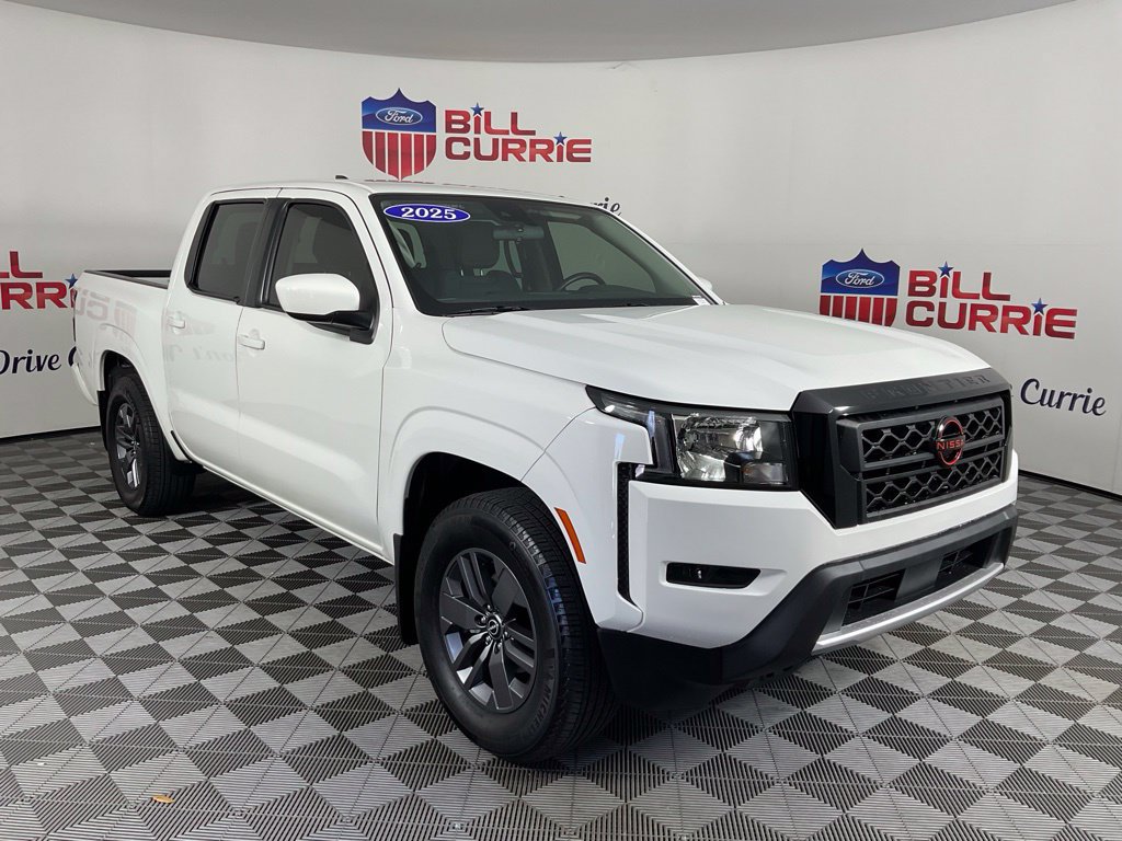 Used 2025 Nissan Frontier SV