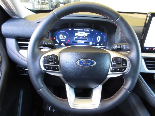 Certified 2025 Ford Explorer Active w/ Active Comfort Package image 14