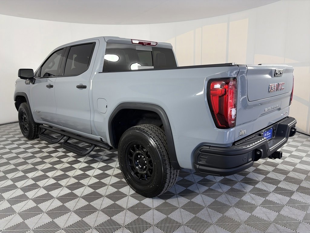 Used 2024 GMC Sierra 1500 AT4X w/ AT4X AEV Edition image 3