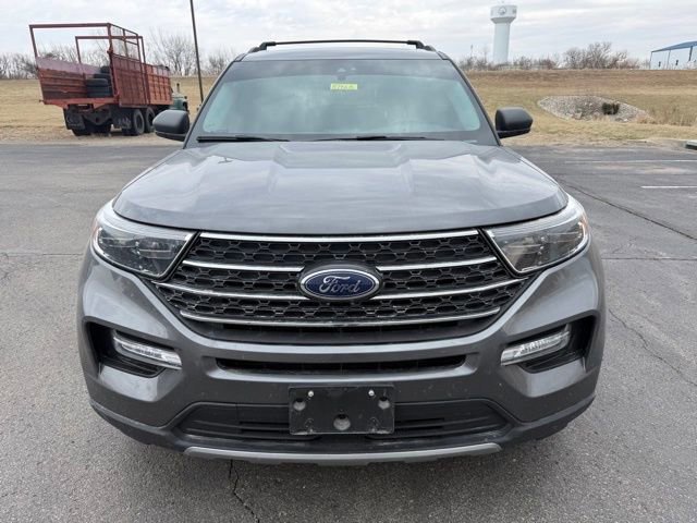 Certified 2021 Ford Explorer XLT w/ Equipment Group 202A image 8